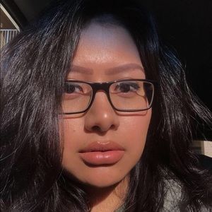 Meet your Posher, Ady